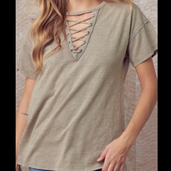 Express • olive lace up tee • small - Picture 8 of 8